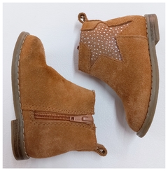 TALLE 5 (14,5CM) - BOTA GAMUZA MARRON- GAP - comprar online