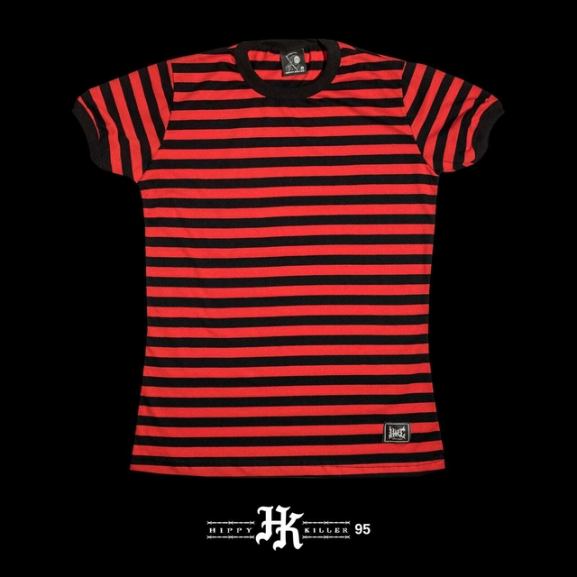 Remera rayada roja y blanca sale
