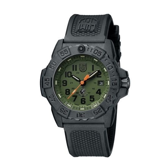 Luminox 3517 clearance
