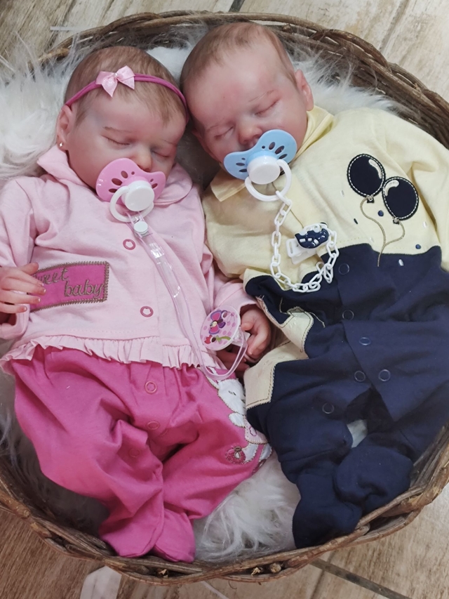 Bebe reborn kit gêmeos - Comprar em LOJA DAS CEGONHAS