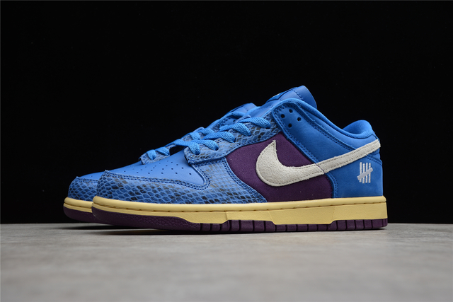 Nike sb dunk undefeated sales