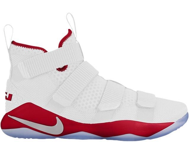 Nike lebron hotsell soldier xi flyease
