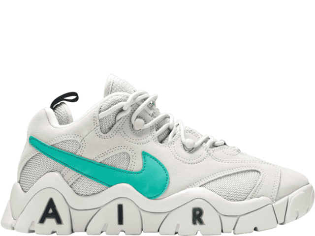 tenis nike air barrage low preto branco azul cinza basquete