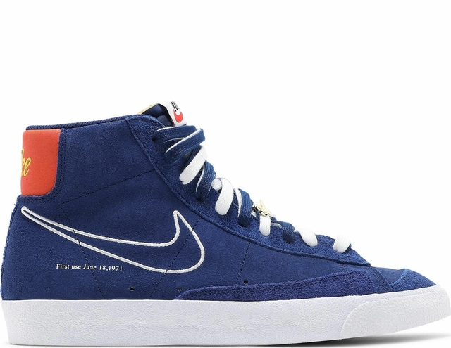 Nike mid blazer blue hotsell