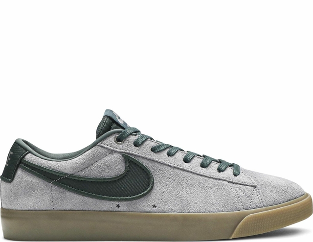 Nike sb blazer low all black sale