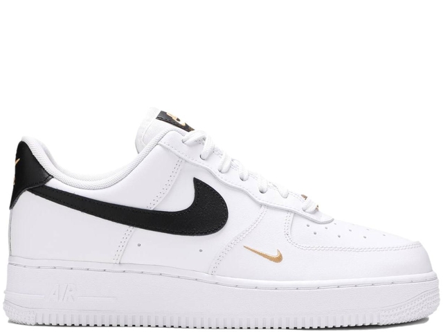 T nis Nike Air Force 1 07 Essential White Black CZ0270 102