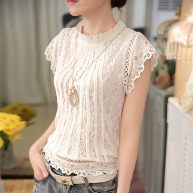Camisas femininas hotsell branca com renda