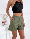 Short cuerina con bolsillos Gamora