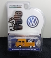 Greenlight - 1972 Volkswagen Type 2 Double Cab Pick-Up Ladder Truck - Club V-Dub