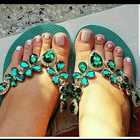 Cabedal para rasteirinhas store no atacado