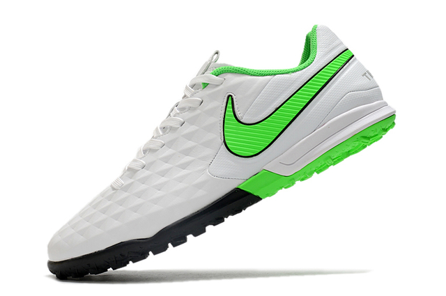 Chuteira Society Nike Tiempo Legend 8 Pro TF Branco e Verde