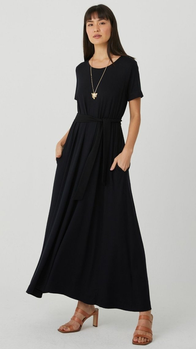 Vestido hotsell preto longuete