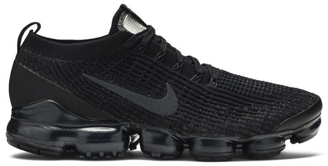Nike black best sale vapor