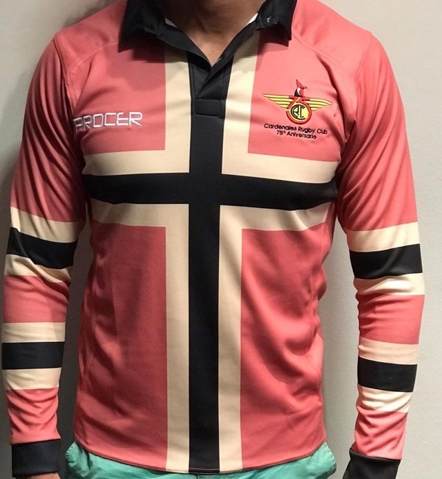 Camiseta Procer de Cardenales Rugby Club Retro Ed. Limitada 75 Aniv