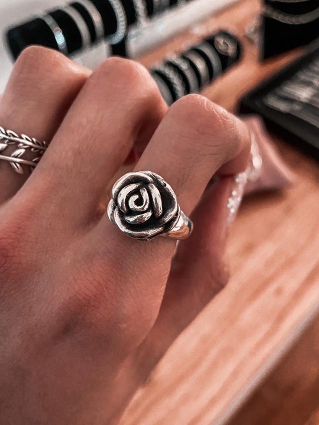 Anillo Rosa plata