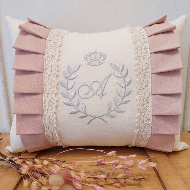 Almohadas bordadas para bebes sale