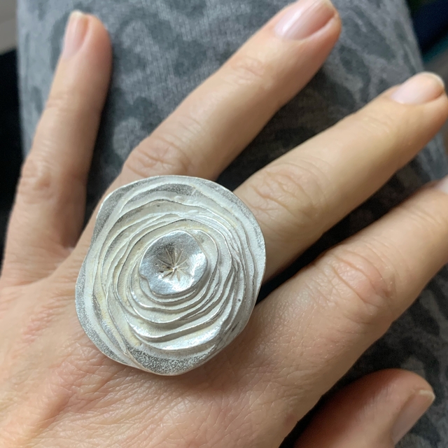 Anillo Ra Comprar en Es que Lo Necesito Bijou