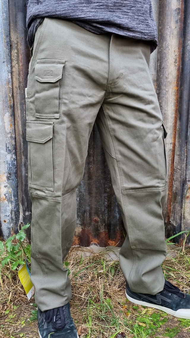 PANTALON ELASTIZADO PAMPERO - Comprar en VESTIRMAS