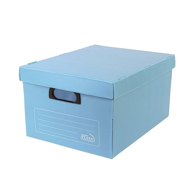 Caja de carton vacia de color azul celeste