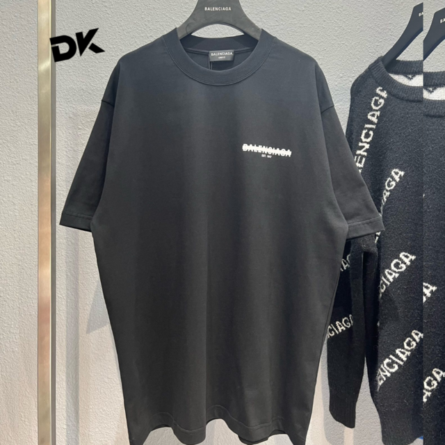 Balenciaga remeras hotsell