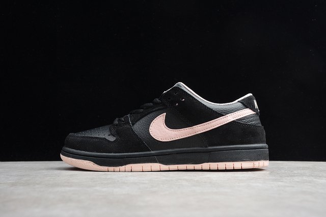 NIKE SB DUNK LOW Black Washed Coral