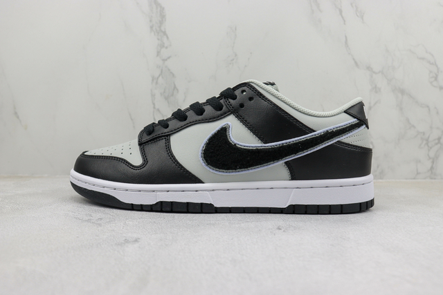 Dunk Low 'Chenille Swoosh - Black Grey Fog