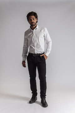 PANTALON CHINO NEGRO - comprar online