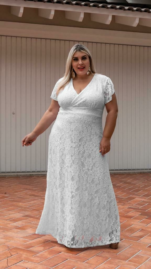 Vestido de renda longo plus best sale size