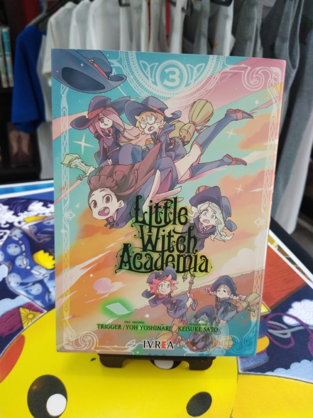 Little Witch Academia - Volume 1 : Yoh Yoshinari: : Libri