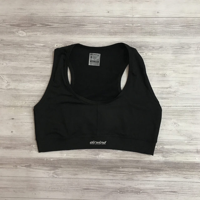 Air wind indumentaria deportiva sale