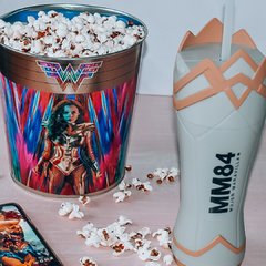 Vaso Brazalete Wonder Woman en internet