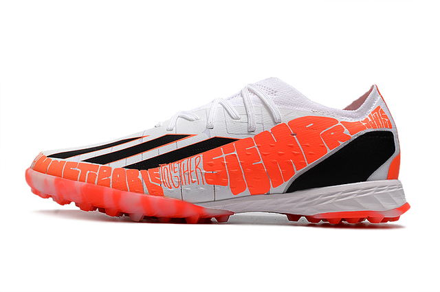 Chuteira society hotsell adidas e nike