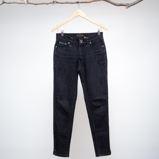 JEAN MIRTA ARMESTO Talle 40 OUTLET MUJER