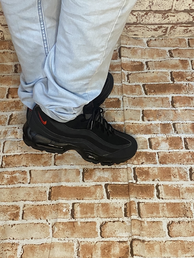 Air max cheap preto com vermelho