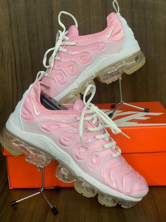 Vapormax cheap plus feminino