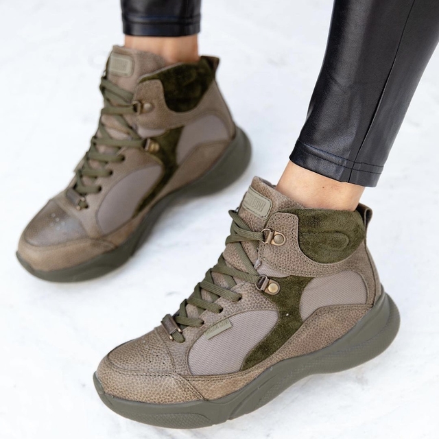 Borcegos discount verde militar