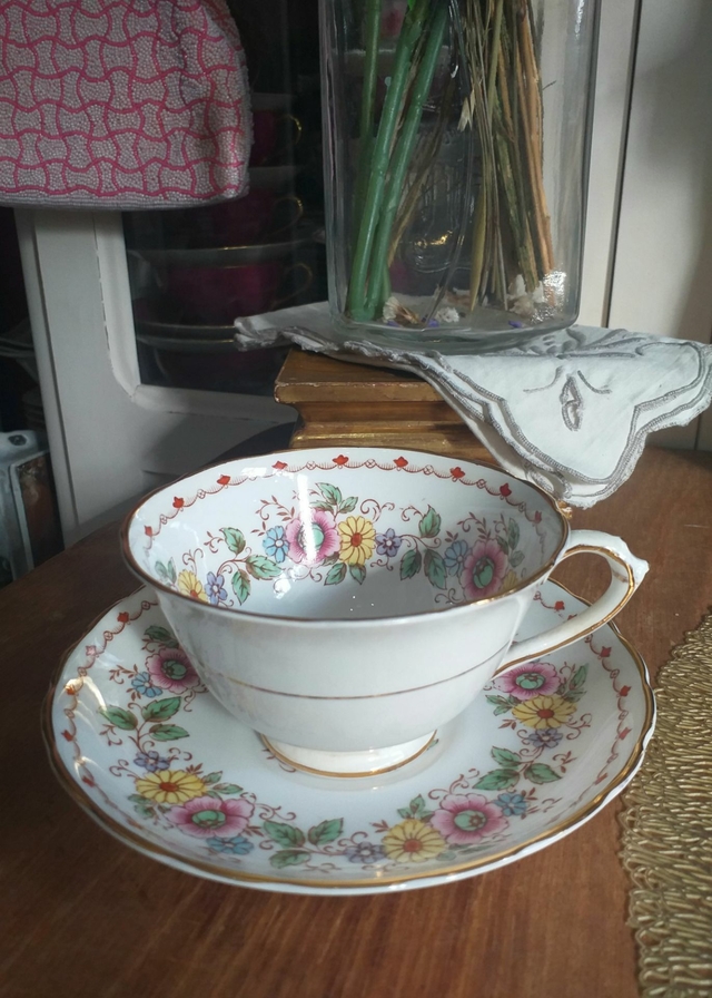 Taza de té porcelana inglesa Tuscan - Vajilla Boutique