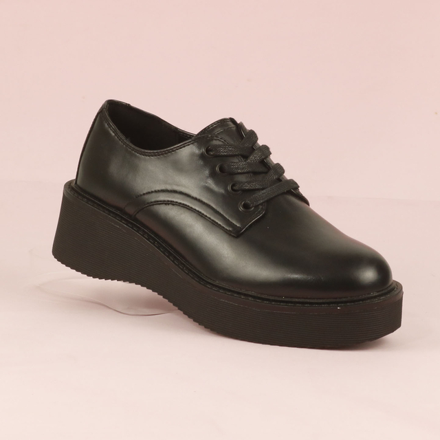 Sapato preto best sale barato