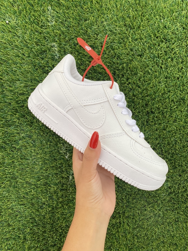 Air Force Linha Premium Branco com Lacre