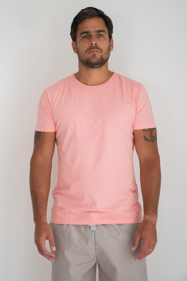 Remera rosa hombre clearance