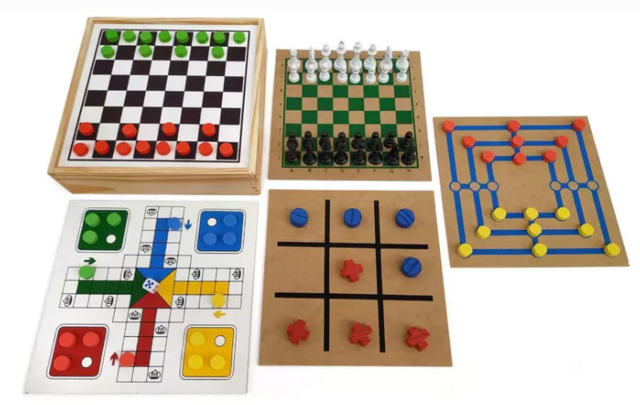 Jogos 5 em 1 Dama Xadrez Ludo Jogo Da Velha Trilha - Toy trade