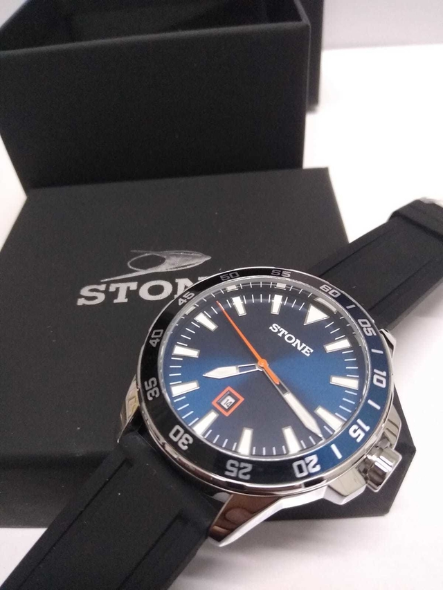 Reloj Stone ST1066 malla Silicona calendario