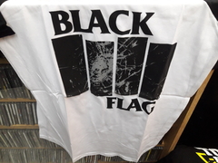 Remera black flag - XL