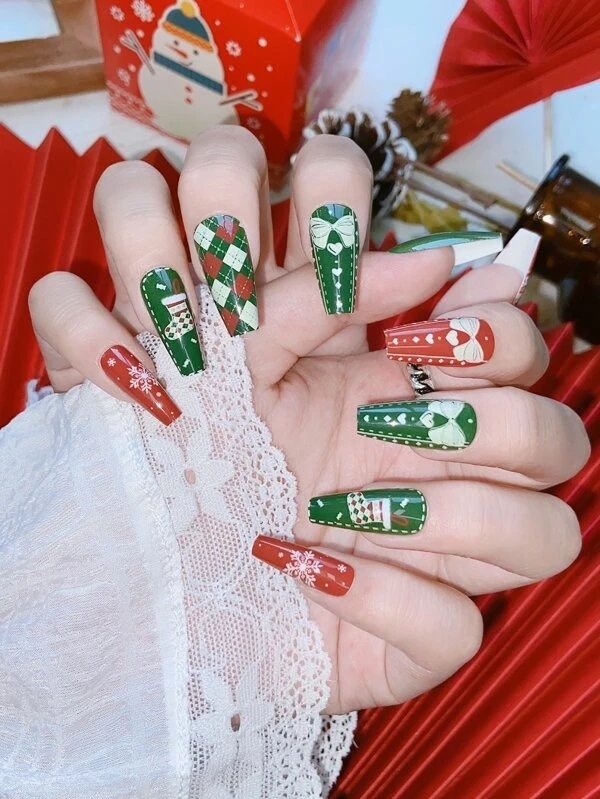 Unhas postiças decoradas natal - Unhas de patroete