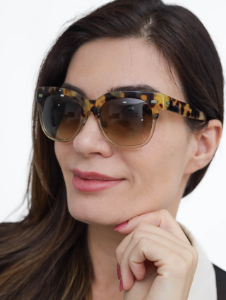 Óculos de Sol Gucci Tortuga - comprar online