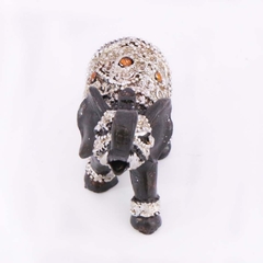 Elefante marrom com strass laranja - comprar online