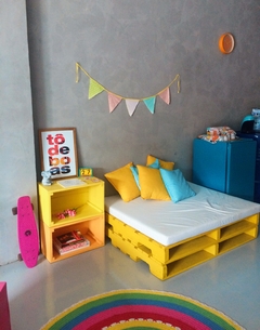 Imagem do Pallet Tradicional Amarelo