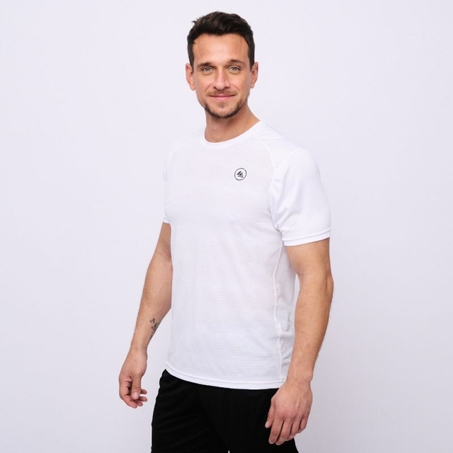 Kion indumentaria sale
