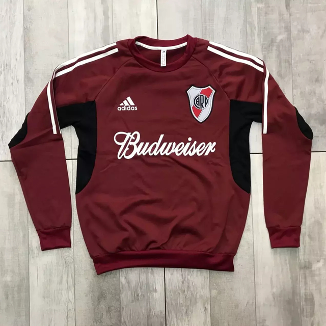 Buzo de river bordo 2025