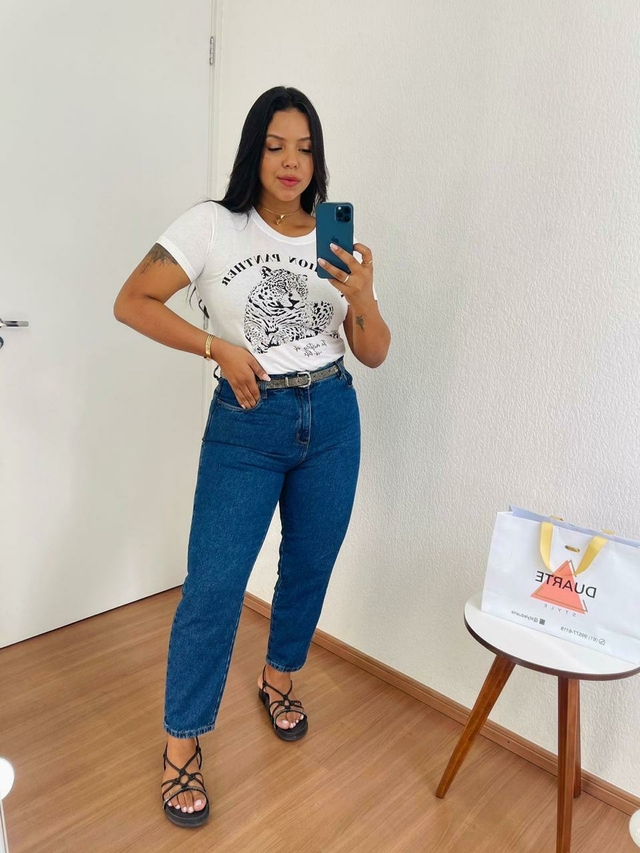 Calça mom jeans escura - Comprar em Duarte style